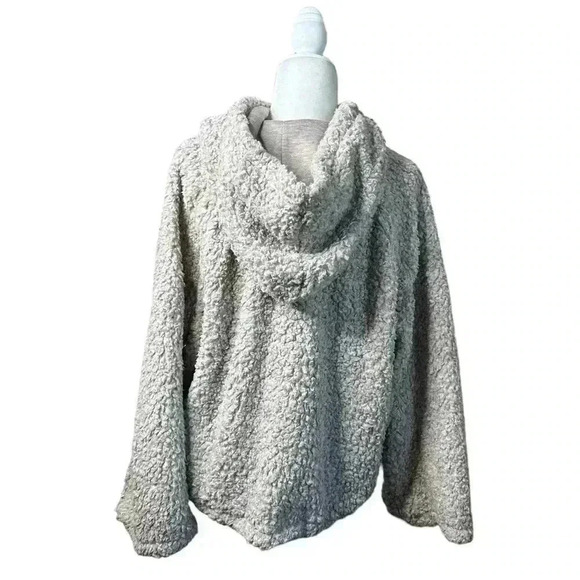 Dylan Faux Fur Hoodie Oatmeal Color with a Rose Pink Frosty Tip - size L - Picture 3 of 9